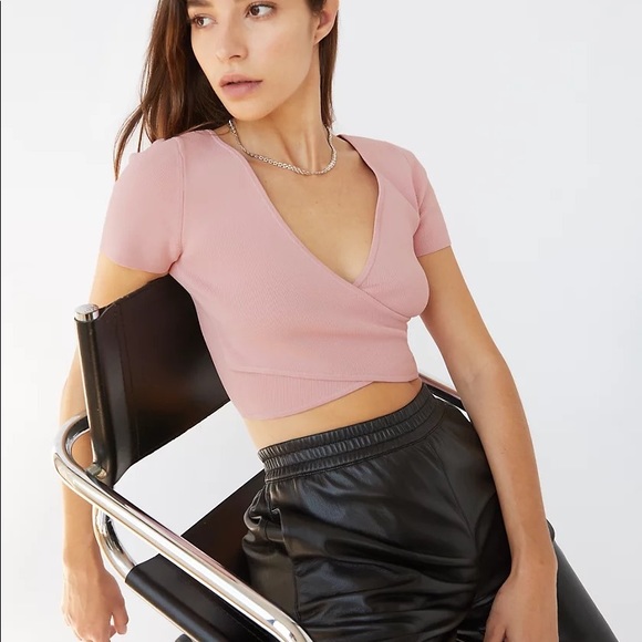 BABATON | Sculpt Knit Cross-Front Top - Picture 3 of 8